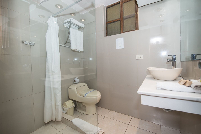Bathroom 3, Intiwatana Hotel Boutique, Cusco