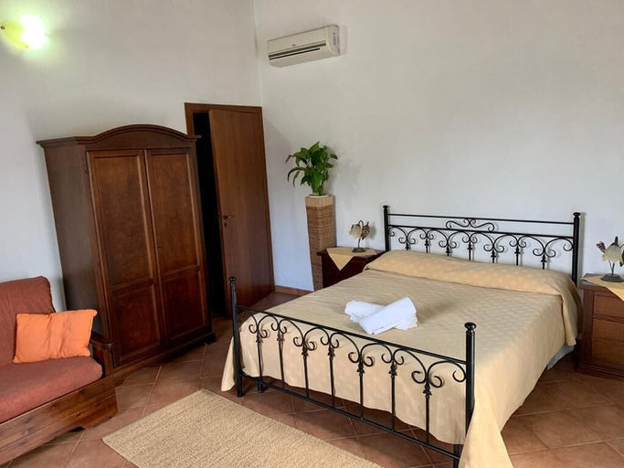 Bedroom 3, Agriturismo Tenute Pispisa Segesta, Trapani
