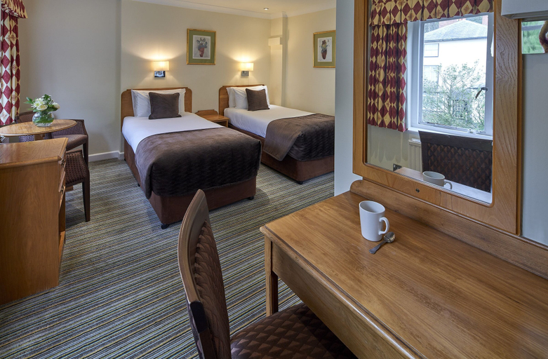Bedroom 2, The Abbey Great Malvern, Worcestershire