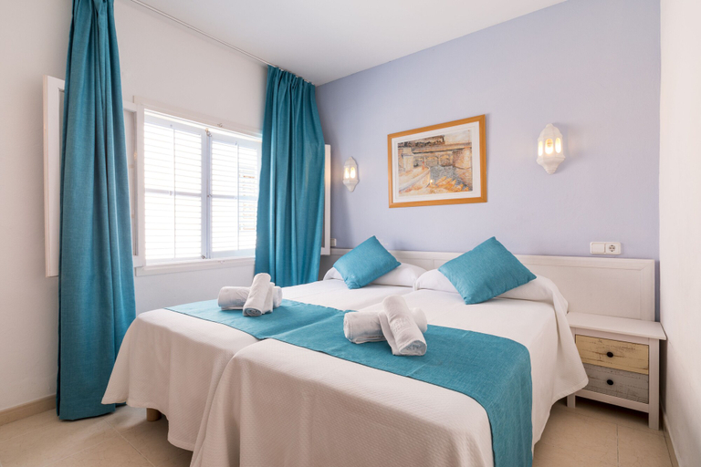 Bedroom 5, Hostal Ferrer, Baleares