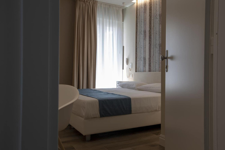 Bedroom 5, Luxmarì hotel & spa, Trapani