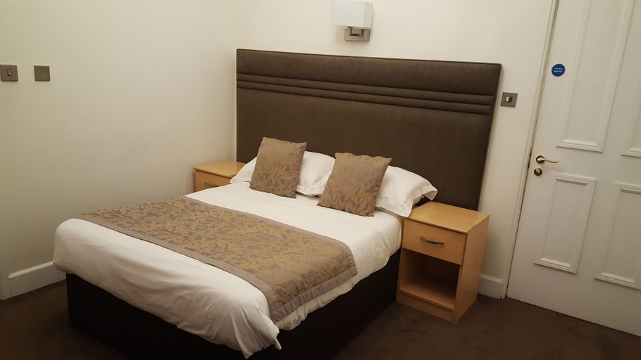 Bedroom 3, McLays Guest House, Glasgow