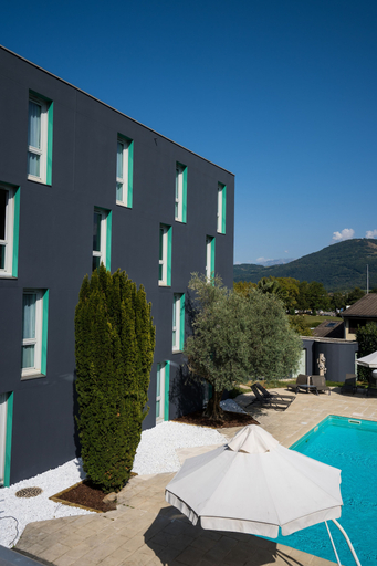 Exterior & Views 2, PoMo Hotel & Restaurant, Isère