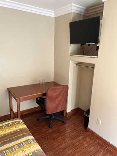 Others 4, KING MOTEL, Los Angeles