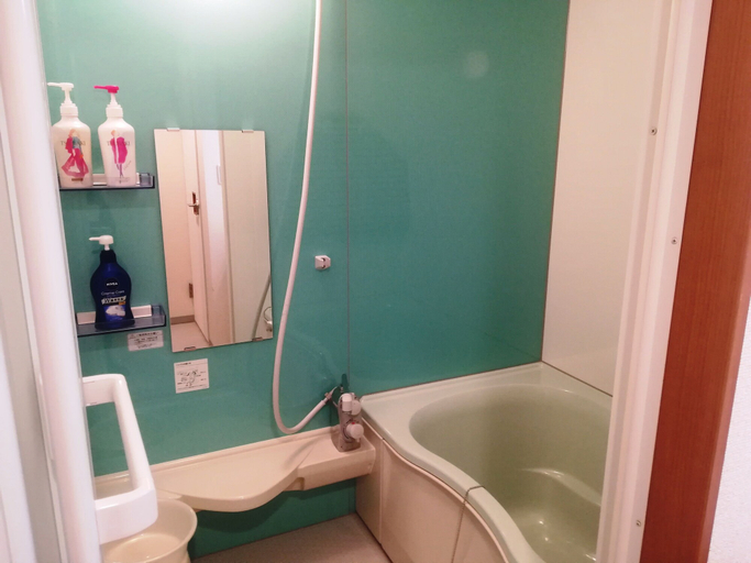 Bathroom 3, Nebula K, Kumagaya