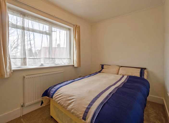 Bedroom 2, 2 Bedroom Apt in Residential Locality, London