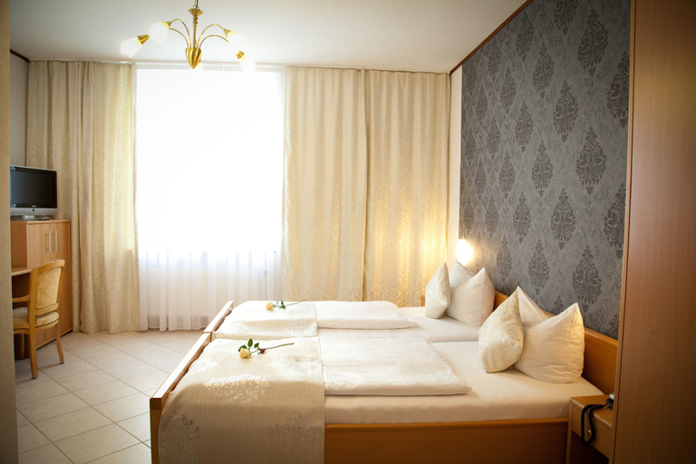 Bedroom 5, Hotel Engelbert, Düsseldorf