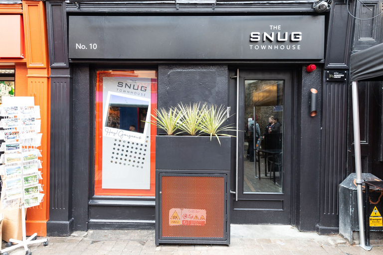Exterior & Views 2, The Snug Townhouse