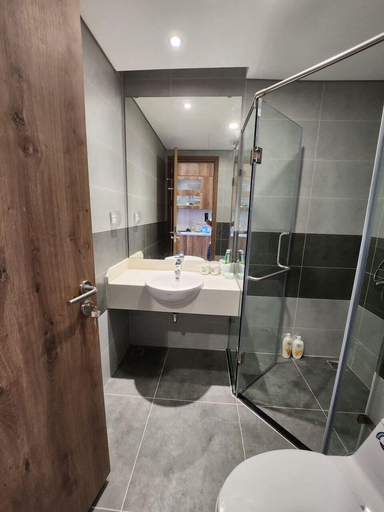 Bathroom 4, Ecopark Apartment Hung yen, Văn Giang