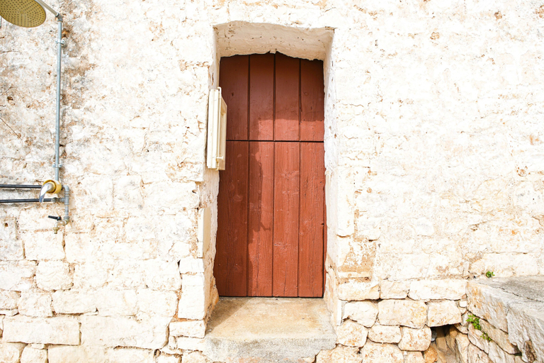 Others 2, Masseria Guadiano Vecchio, Bari