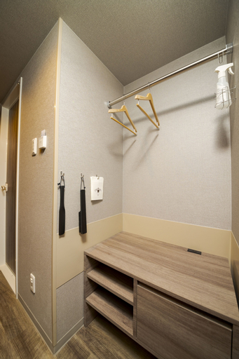 Bedroom 12