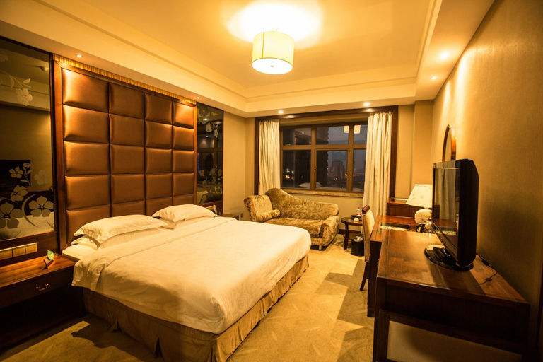 Bedroom 2, Hailian International Hotel, Ji'an