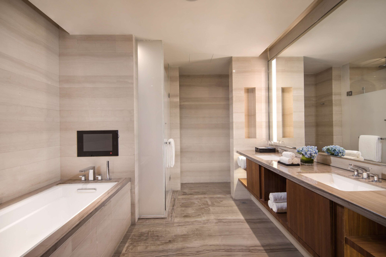 Bathroom 4, Radisson Blu Zhengzhou Huiji, Zhengzhou