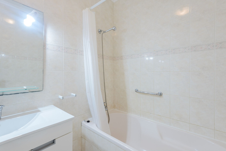 Bathroom 3, Casa Europa, Loulé