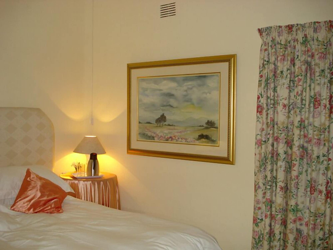 Bedroom 26