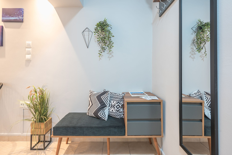 Others 4, The Boutique Studio by CloudKeys, Attica
