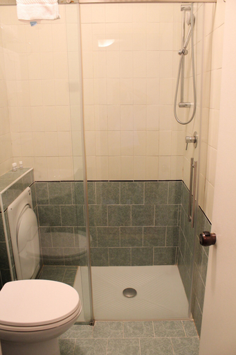 Bathroom 5, Hotel Selide, Monza and Brianza