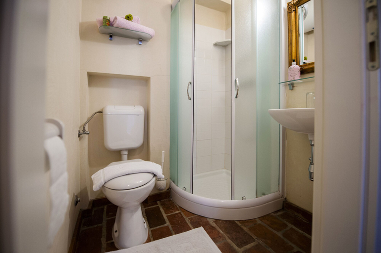 Bathroom 4, Residence Marco Polo, Rovinj