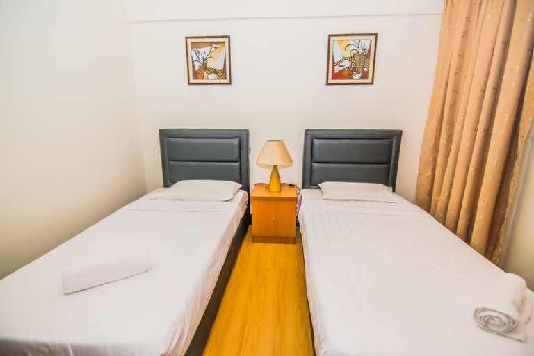 Bedroom 3, Marina Travellers Suite Marina Court, Kota Kinabalu