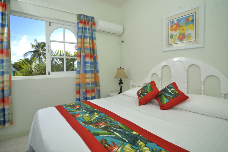 Bedroom 4, Dover Beach Hotel