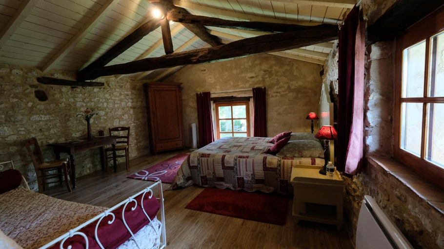Bedroom 4, Domaine Les Miquels, Tarn