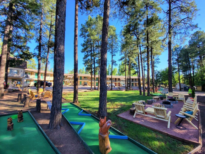 Sport & Beauty, The Nook Pinetop, Navajo