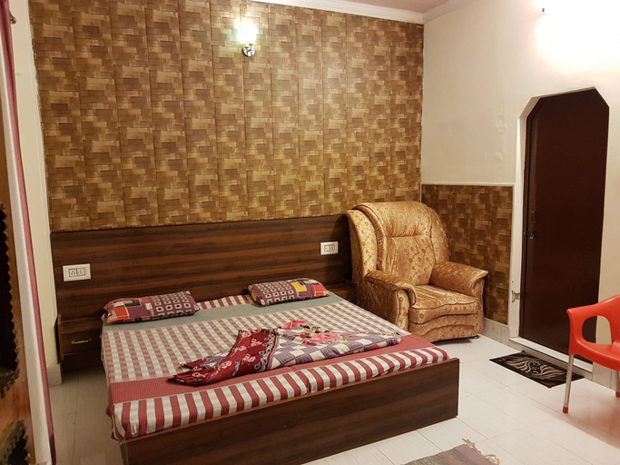 Bedroom 3, Sonu Guest House - Hostel, Garhwal