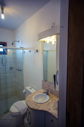 Bathroom 4, Pousada Dom Capudi, Bombinhas