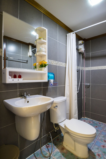 Bathroom 5, Coco Bella Resort, Mueang Krabi