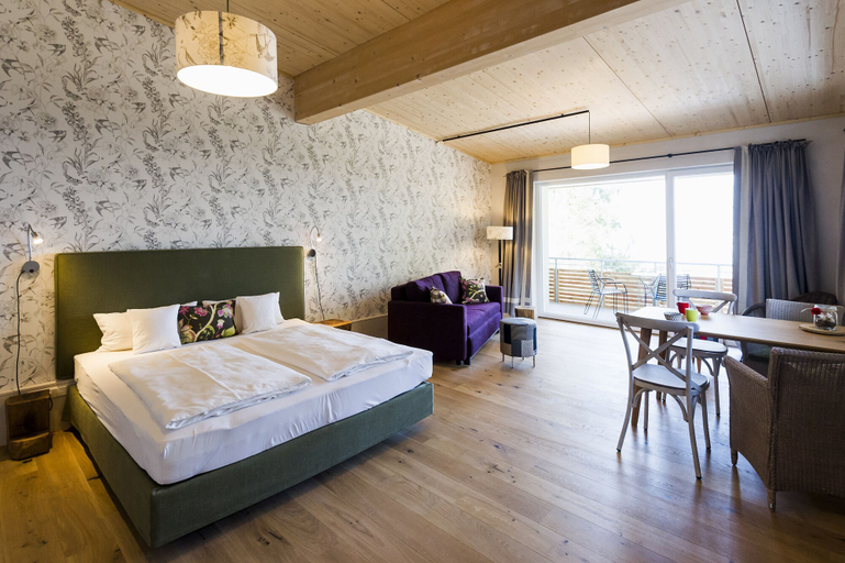 Bedroom 2, Berghaus Freiburg, Breisgau-Hochschwarzwald