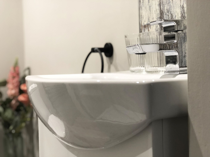 Bathroom 3, The Hive at Poppi Red, Cumbria