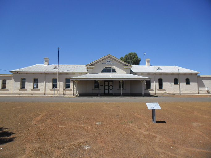 Exterior & Views 2, Coolgardie GoldRush Motels, Coolgardie