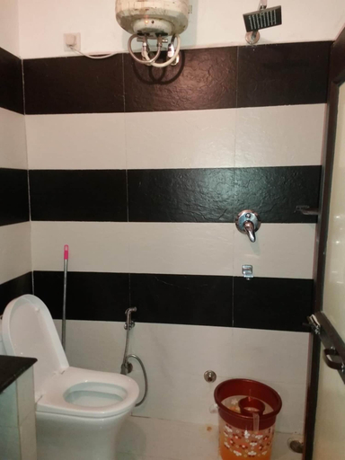 Bathroom 4, Sonu Guest House - Hostel, Garhwal