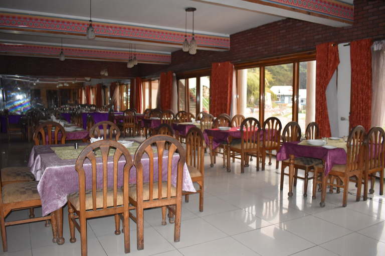 Food & Drinks, Pine Park Hotels & Resorts, Hazara