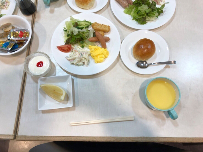 Food & Drinks, Green Hills New Minami, Yamanakako