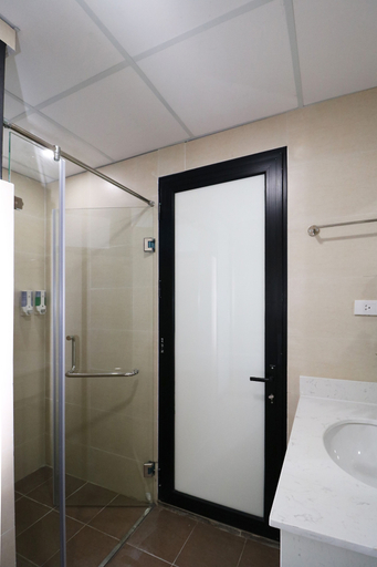 Bathroom 4, IStay Hotel Apartment 6, Cầu Giấy