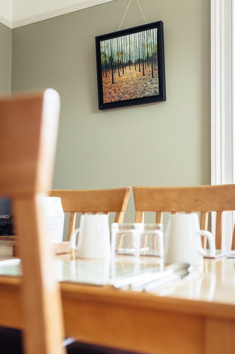 Food & Drinks, The Caledon, Isle of Wight