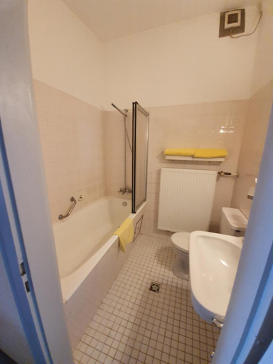 Bathroom 5, Hotel Krone, Hof