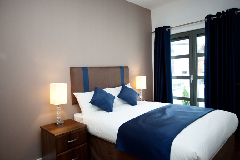 Bedroom 2, The Spires Serviced Apartments Glasgow, Glasgow