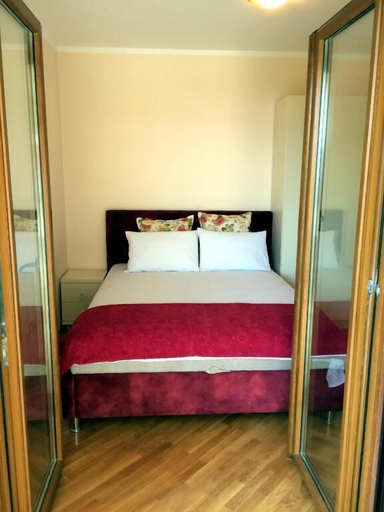Bedroom 3, Apartments Bella