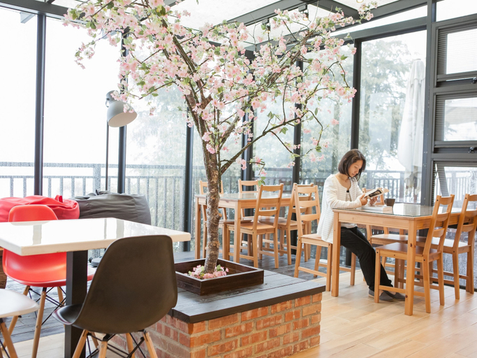 Food & Drinks 5, Cloud Villa, Taoyuan
