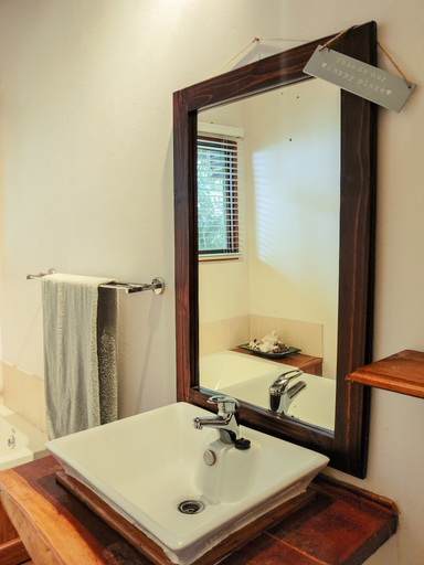 Bathroom 3, The Beach House at Praia da Rocha, Jangamo