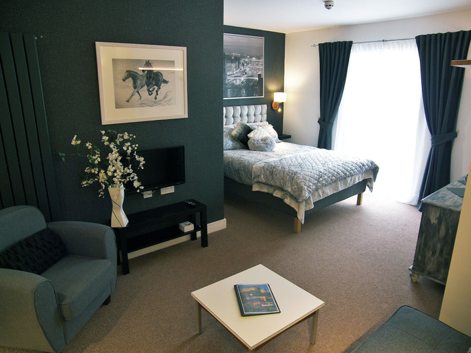 Bedroom 3, Beaverhall Holiday Apartments, Edinburgh