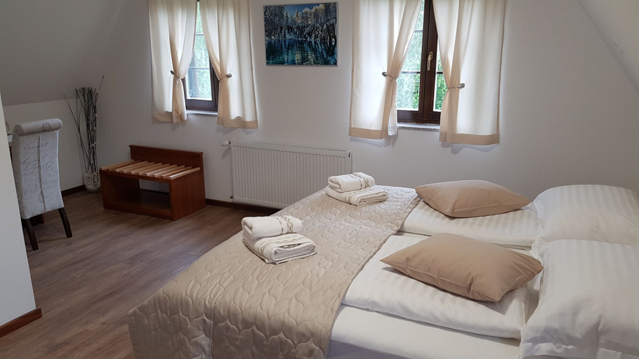 Bedroom 2, Plitvice Lakes Villa Mija, Plitvička Jezera
