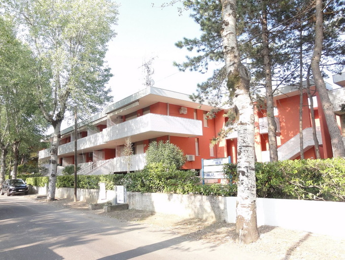 Primary image