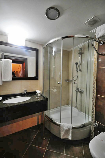 Bathroom 4, Cukurova Park Hotel, Yüreğir