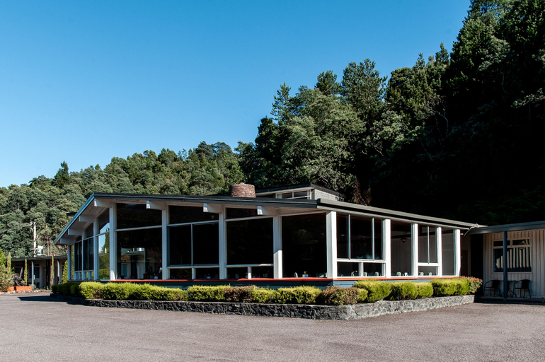 Exterior & Views 2, Silver Hills Motel, West Coast