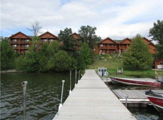 Oveson Pelican Lake Resort and Inn, Saint Louis