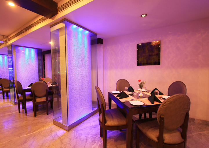 Food & Drinks 5, Hotel VT Paradise, Bangalore