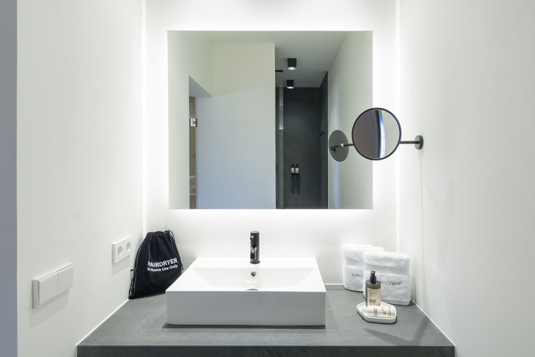 Bathroom 4, Hotel Can Cirera, Baleares
